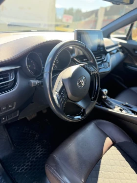 Toyota C-HR - 17500 € / 34227.03 лв. - 45305986 8 | Car24.bg Toyota C-HR - 17500 € / 34227.03 лв. - 45305986 8