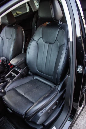 Opel Grandland X 1.6 Turbo Innovation Plug-in Hybrid4 4x4 Automatic - 20500 € / 40094.51 лв. - 15600990 14 | Car24.bg Opel Grandland X 1.6 Turbo Innovation Plug-in Hybrid4 4x4 Automatic - 20500 € / 40094.51 лв. - 15600990 14