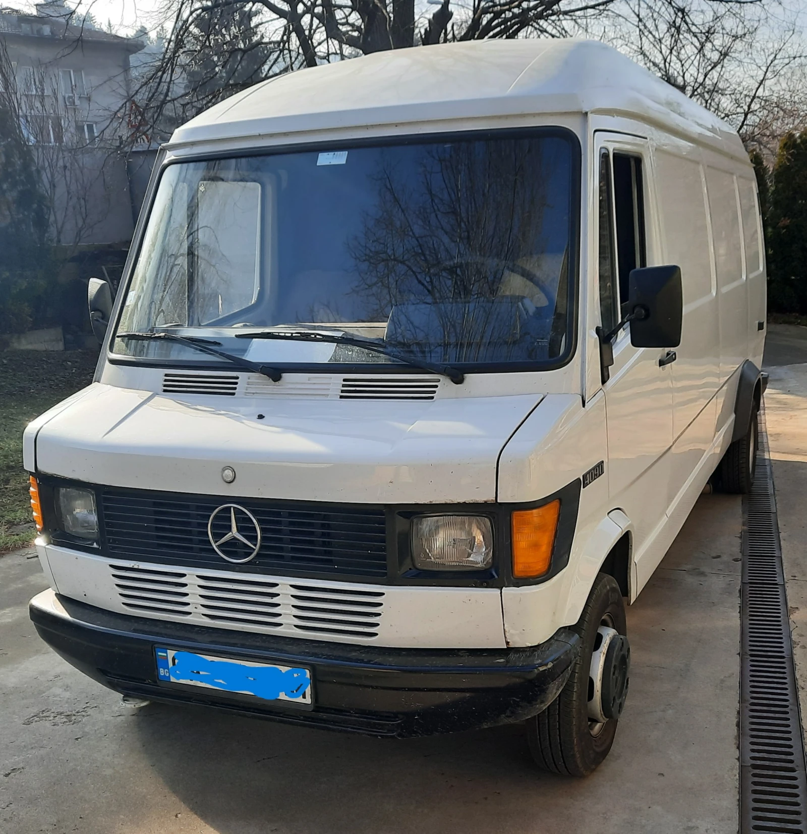Mercedes-Benz 409 undefined | Auto.bg — изображение 1 Mercedes-Benz 409 undefined | Auto.bg — изображение 1