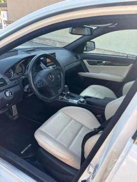 Mercedes-Benz C 63 AMG CARFAX АВТО КРЕДИТ - 35750 лв. / 18278.68 € - 42677650 5 | Car24.bg Mercedes-Benz C 63 AMG CARFAX АВТО КРЕДИТ - 35750 лв. / 18278.68 € - 42677650 5