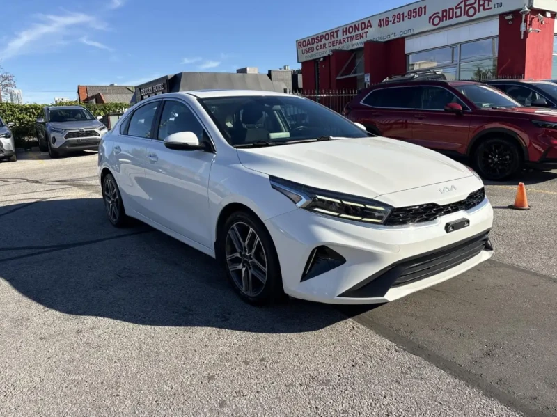 Kia Forte EX / CarPlay - 14100 € - 15310311 1 | Car24.bg Kia Forte EX / CarPlay - 14100 € - 15310311 1