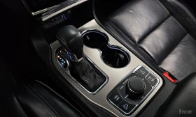 Jeep Grand cherokee 3.6* V6* 8ZF* OVERLAND* ДИСТРОНИК* ОБДУХВАНЕ* КАМЕ - 18600 € / 36378.44 лв. - 32941558 10 | Car24.bg Jeep Grand cherokee 3.6* V6* 8ZF* OVERLAND* ДИСТРОНИК* ОБДУХВАНЕ* КАМЕ - 18600 € / 36378.44 лв. - 32941558 10