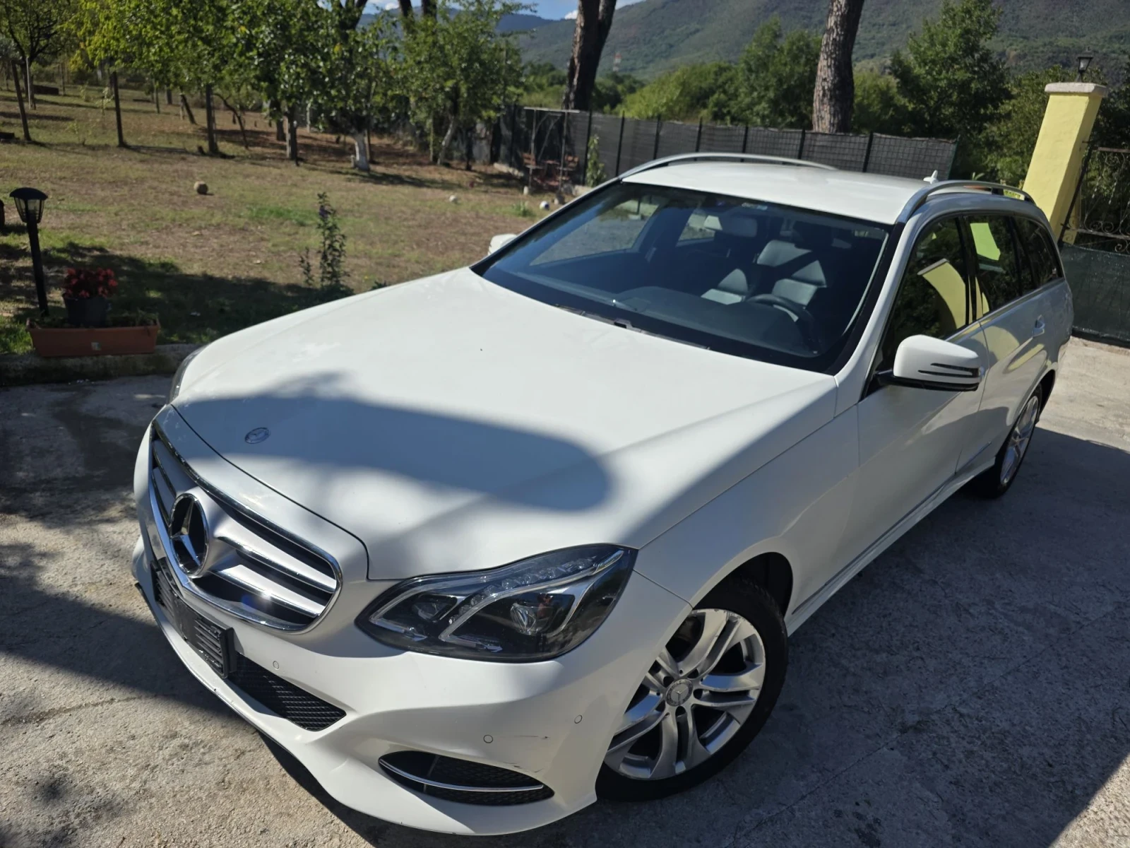 Mercedes-Benz E 350 undefined | Auto.bg — изображение 1 Mercedes-Benz E 350 undefined | Auto.bg — изображение 1