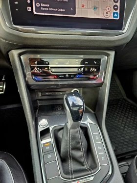 VW Tiguan R-Line 2, 0 TDI SCR 4MOTION Гаранционен - 35900 € / 70214.30 лв. - 83399916 13 | Car24.bg VW Tiguan R-Line 2, 0 TDI SCR 4MOTION Гаранционен - 35900 € / 70214.30 лв. - 83399916 13