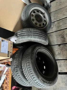 VW Golf - 900 € / 1760.25 лв. - 48732625 12 | Car24.bg VW Golf - 900 € / 1760.25 лв. - 48732625 12