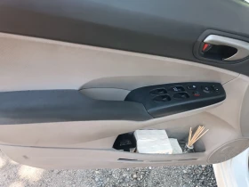 Honda Civic 8 - 3000 € / 5867.49 лв. - 35077128 14 | Car24.bg Honda Civic 8 - 3000 € / 5867.49 лв. - 35077128 14