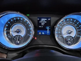 Chrysler 300c 3.6 AWD - САМО 30% АВАНС - 9814 € - 36413463 16 | Car24.bg Chrysler 300c 3.6 AWD - САМО 30% АВАНС - 9814 € - 36413463 16