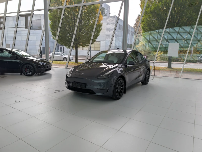 Tesla Model Y Maximum range all-wheel drive-Европейска+ гаранция - 32500 € / 63564.47 лв. - 89563259 1 | Car24.bg Tesla Model Y Maximum range all-wheel drive-Европейска+ гаранция - 32500 € / 63564.47 лв. - 89563259 1