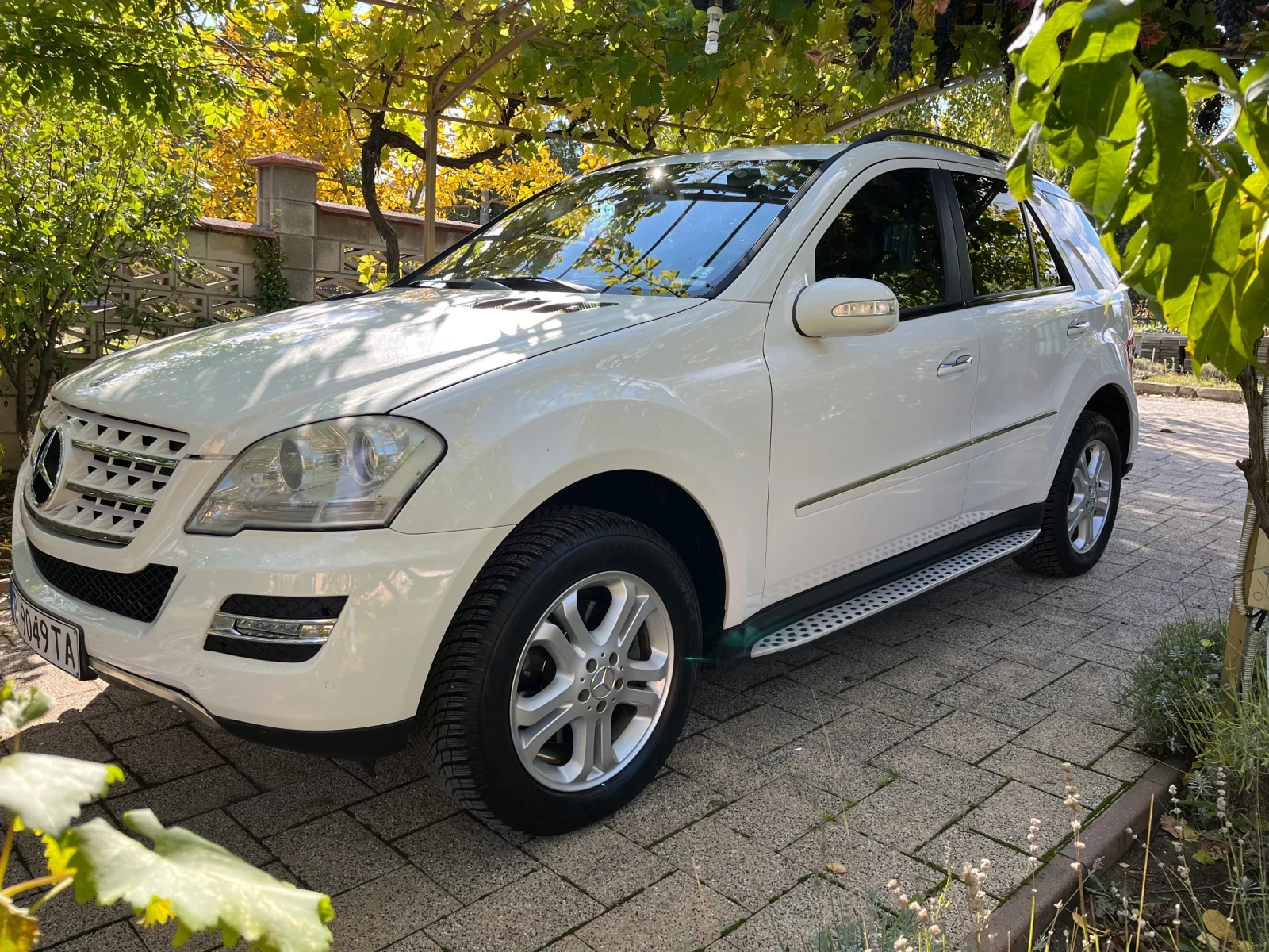 Mercedes-Benz ML 320 CDI 4 Matic - изображение 2 | Auto.bg Mercedes-Benz ML 320 CDI 4 Matic - изображение 2