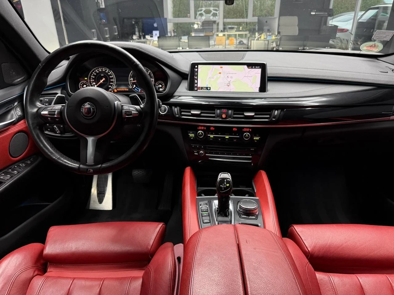 BMW X6 4.0d xDrive M-Sport Azurite Black Digital 87000km - изображение 6 | Auto.bg BMW X6 4.0d xDrive M-Sport Azurite Black Digital 87000km - изображение 6