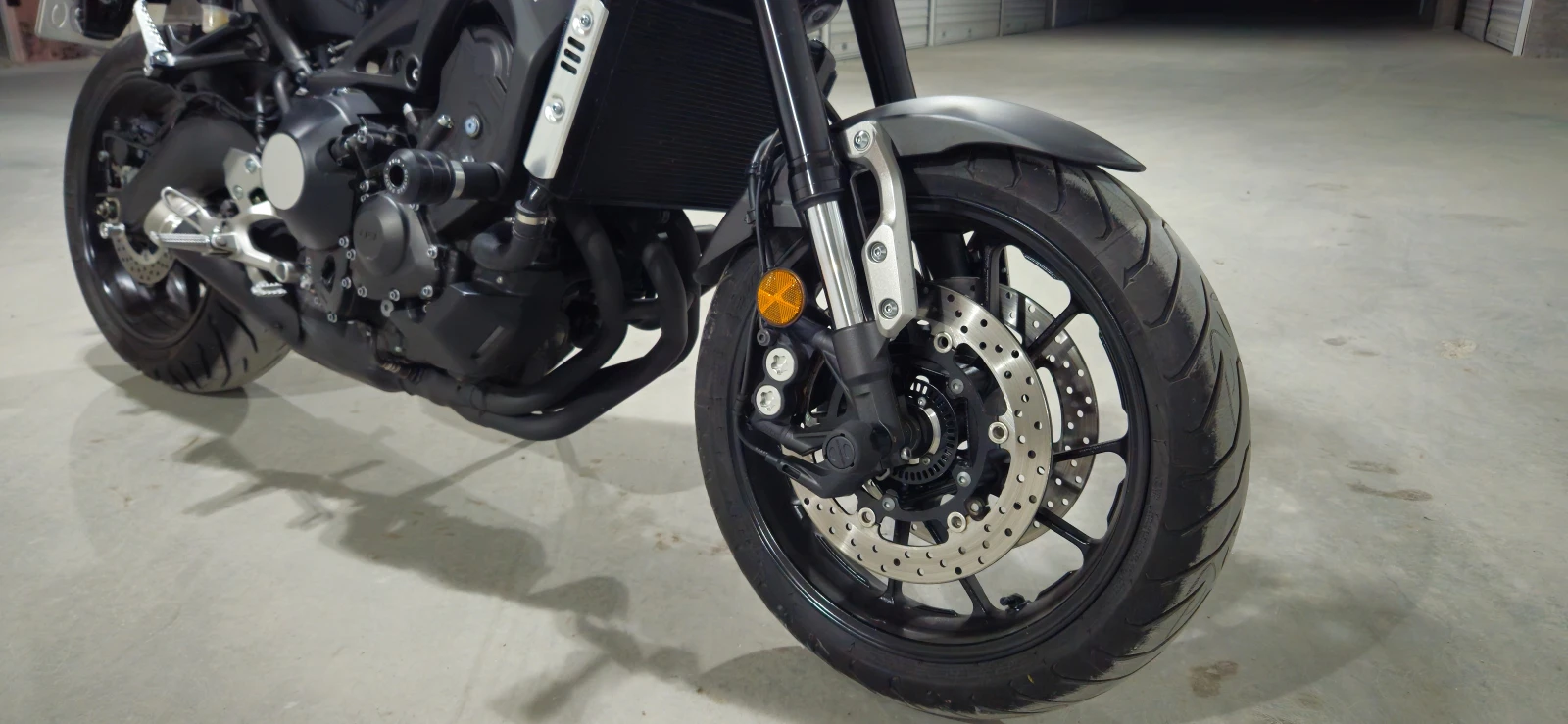 Yamaha XSR900 Кафе рейсър - изображение 3 | Auto.bg Yamaha XSR900 Кафе рейсър - изображение 3