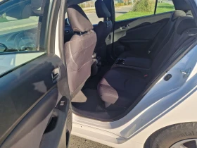 Toyota Prius 1.8 Plug-in Hybrid - 33333 лв. / 17042.89 € - 44843245 12 | Car24.bg Toyota Prius 1.8 Plug-in Hybrid - 33333 лв. / 17042.89 € - 44843245 12