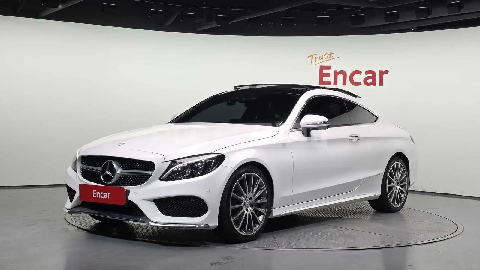 Mercedes-Benz C 200 AMG LINE HEAD UP 360CAM/PANORAMA | Auto.bg — изображение 1 Mercedes-Benz C 200 AMG LINE HEAD UP 360CAM/PANORAMA | Auto.bg — изображение 1