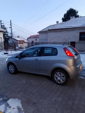 Fiat Punto Grande Punto 1.4 8V - 1380 € / 2699.05 лв. - 13393153 4 | Car24.bg Fiat Punto Grande Punto 1.4 8V - 1380 € / 2699.05 лв. - 13393153 4