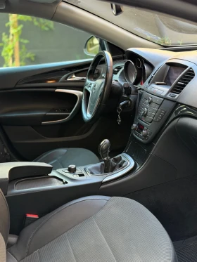 Opel Insignia 2.0CDTI 160 | Auto.bg — изображение 7 Opel Insignia 2.0CDTI 160 | Auto.bg — изображение 7
