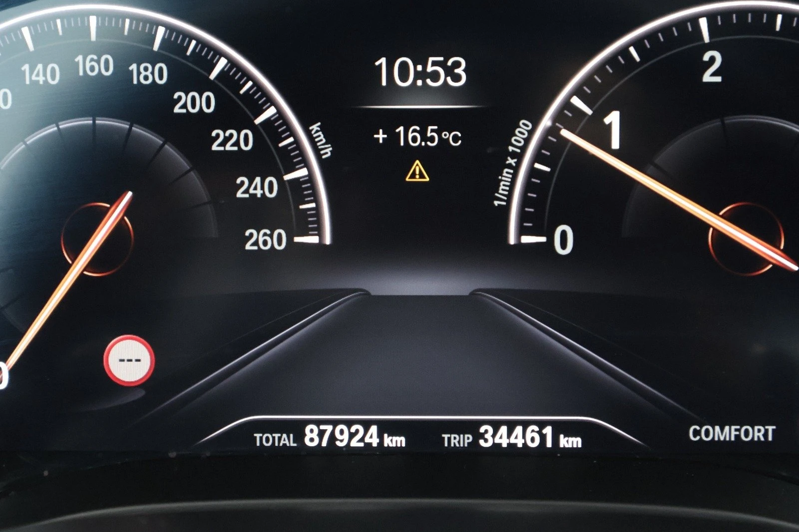 BMW 520 BMW 5 Series 520 M Sport - изображение 9 | Auto.bg BMW 520 BMW 5 Series 520 M Sport - изображение 9