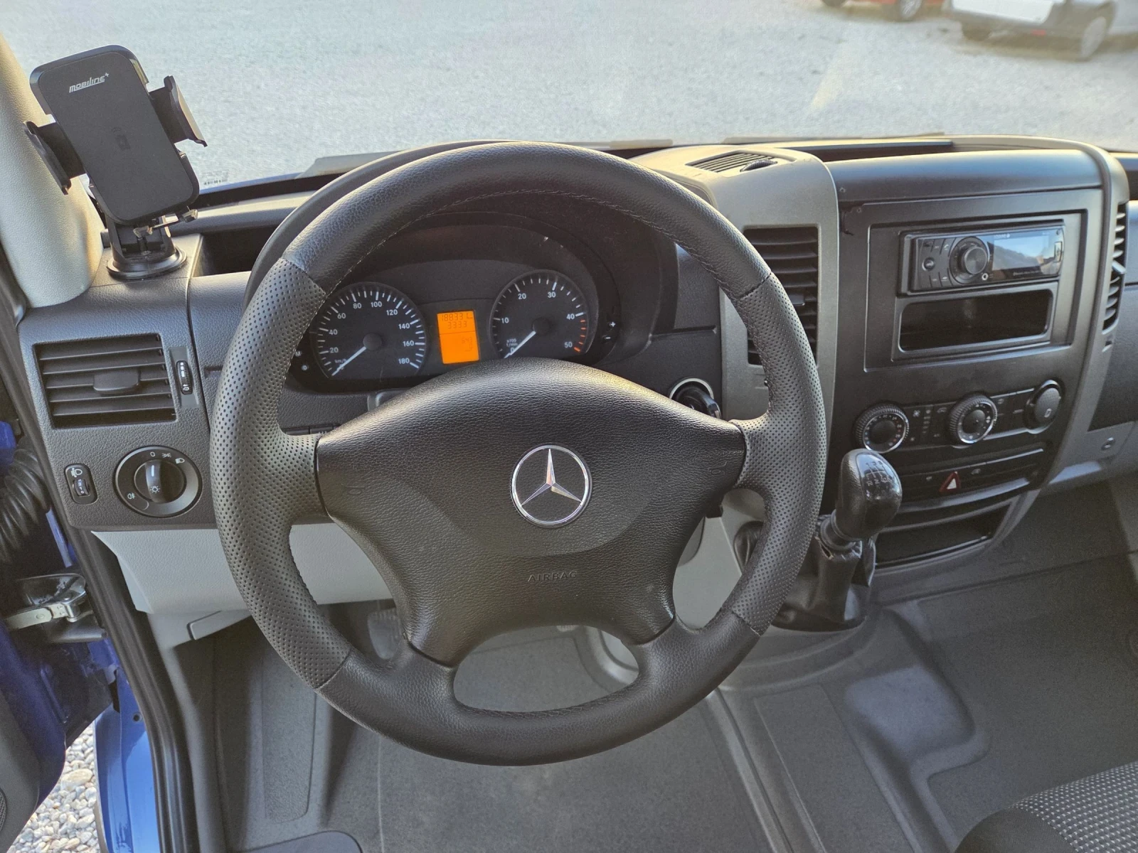 Mercedes-Benz Sprinter 316 CDI, 4 X 4, Бързи/Бавни, КРАН, 7 местен, Климатик, - изображение 10 | Auto.bg Mercedes-Benz Sprinter 316 CDI, 4 X 4, Бързи/Бавни, КРАН, 7 местен, Климатик, - изображение 10