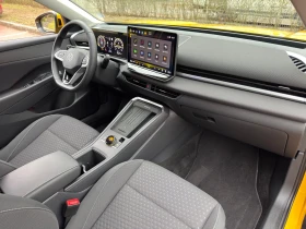 VW T-Roc - 32431 € - 85124421 8 | Car24.bg VW T-Roc - 32431 € - 85124421 8
