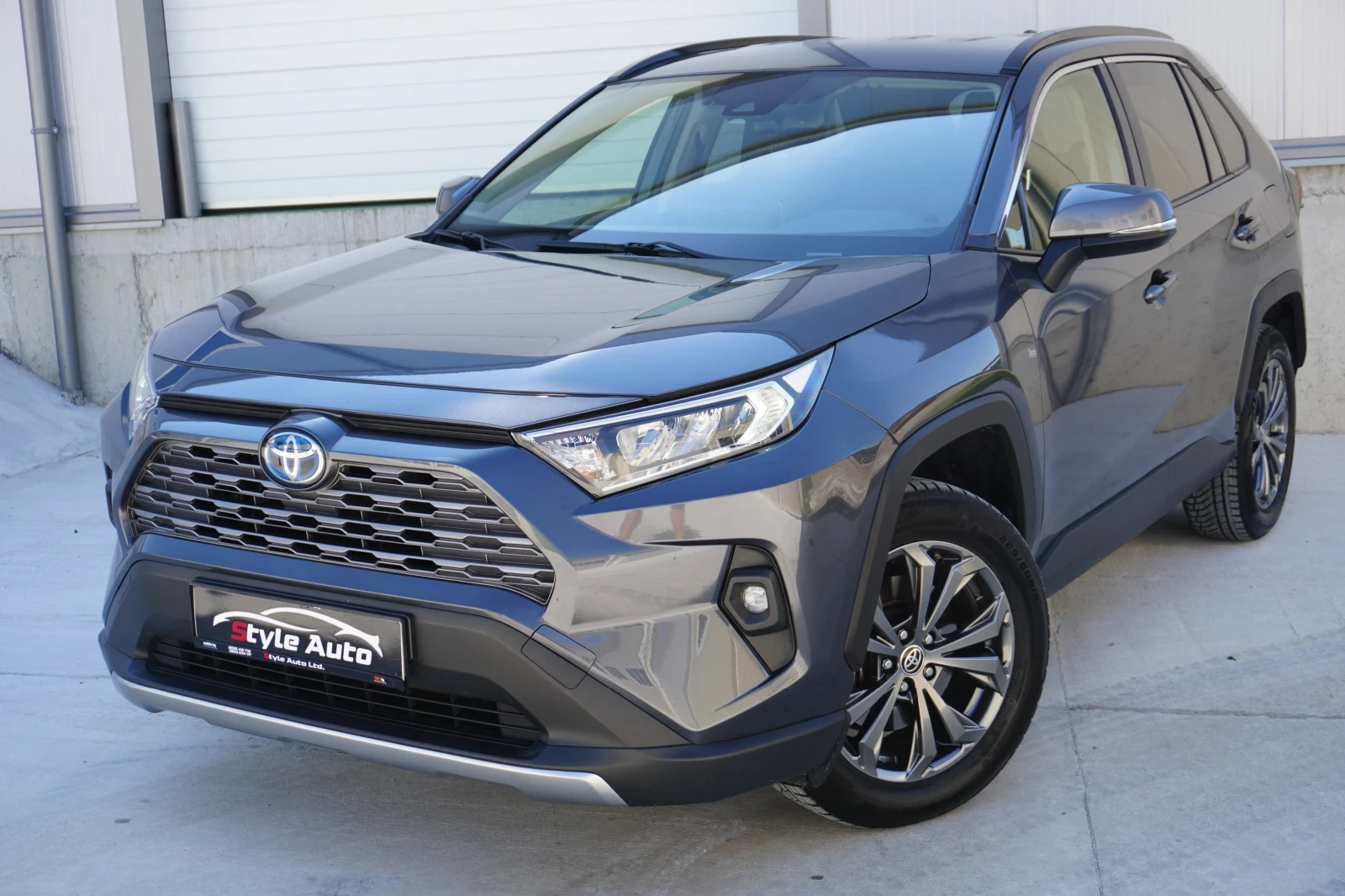 Toyota Rav4 2.5i HYBRID AWD-i/FACELIFT/КАТО НОВ!! | Auto.bg — изображение 1 Toyota Rav4 2.5i HYBRID AWD-i/FACELIFT/КАТО НОВ!! | Auto.bg — изображение 1