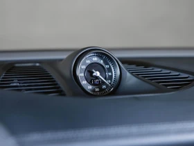 Porsche Macan 4S / SPORT CHRONO / BOSE / PANO / 360 / INNODRIVE/ | Auto.bg — изображение 11 Porsche Macan 4S / SPORT CHRONO / BOSE / PANO / 360 / INNODRIVE/ | Auto.bg — изображение 11