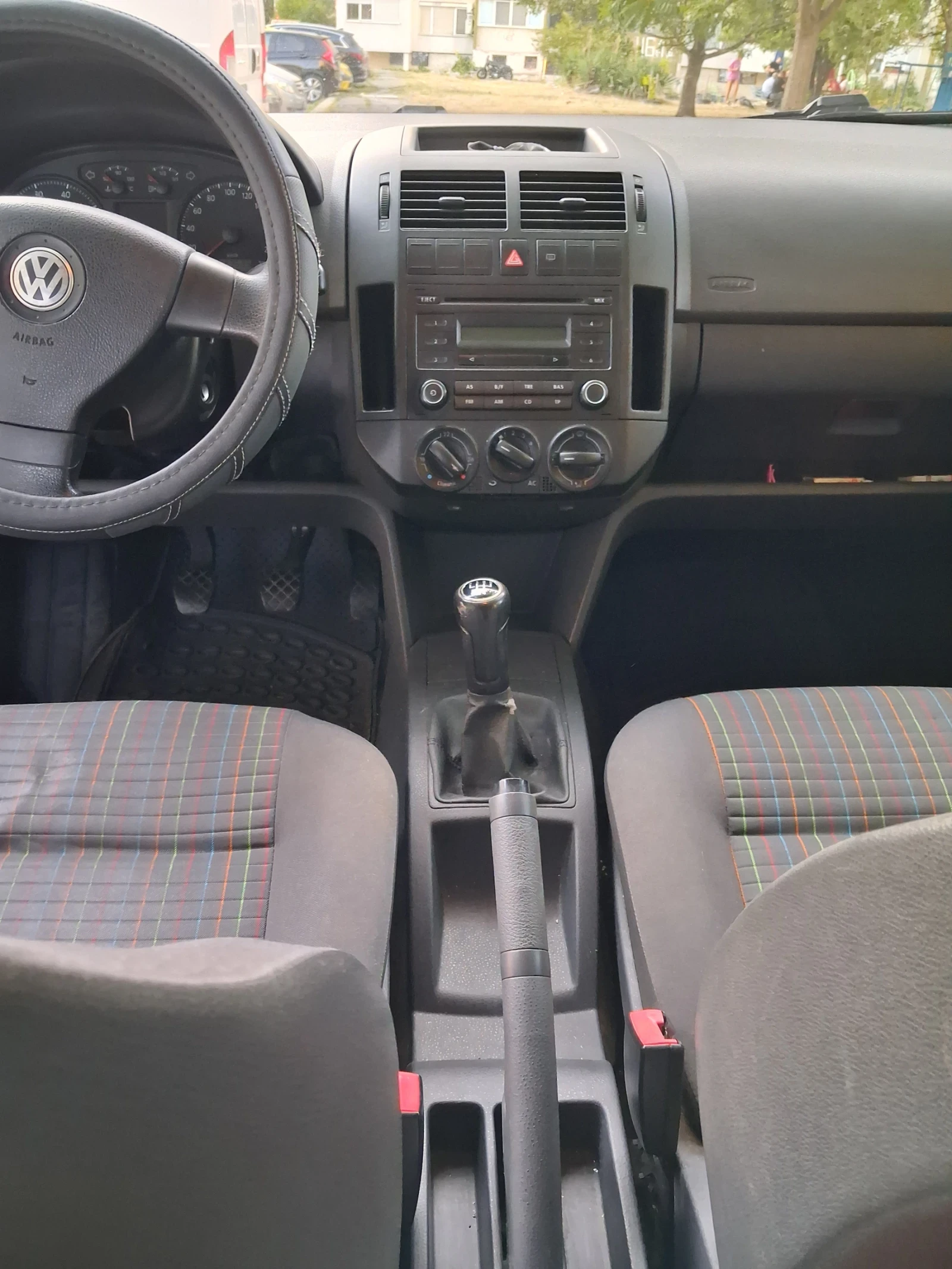VW Polo 1.2бензин  - изображение 6 | Auto.bg VW Polo 1.2бензин  - изображение 6