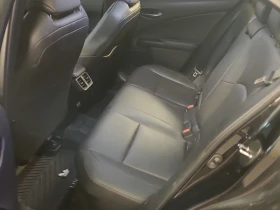 Lexus UX 250h CARFAX АВТО КРЕДИТ - 25950 лв. / 13268.02 € - 70924137 8 | Car24.bg Lexus UX 250h CARFAX АВТО КРЕДИТ - 25950 лв. / 13268.02 € - 70924137 8