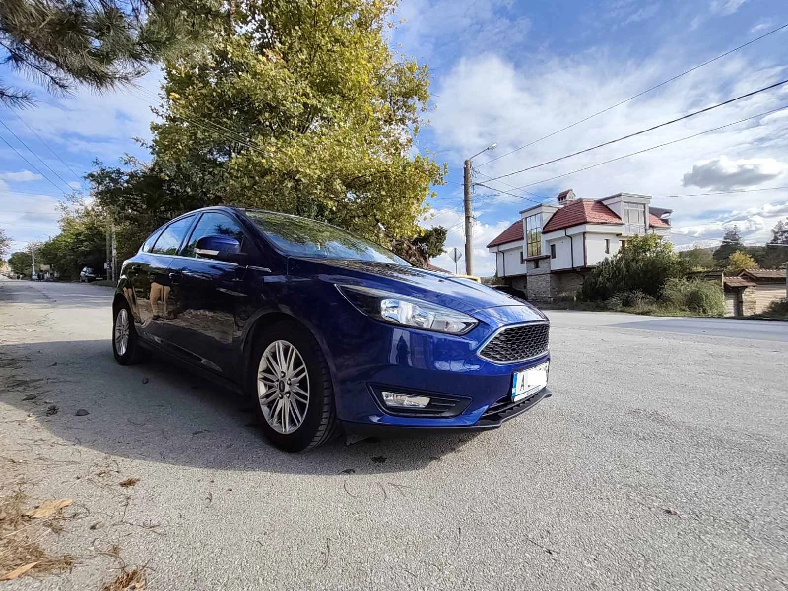 Ford Focus 1.0 EcoBoost 125 к.с. | Auto.bg — изображение 1 Ford Focus 1.0 EcoBoost 125 к.с. | Auto.bg — изображение 1