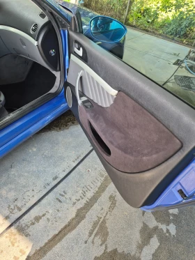 Alfa Romeo Brera - 3500 € - 27337532 5 | Car24.bg Alfa Romeo Brera - 3500 € - 27337532 5