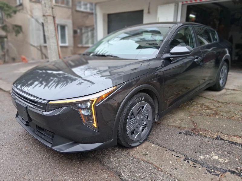 Kia K4 LX 2.0i 18 500км - 21500 € / 42050.35 лв. - 62280838 1 | Car24.bg Kia K4 LX 2.0i 18 500км - 21500 € / 42050.35 лв. - 62280838 1