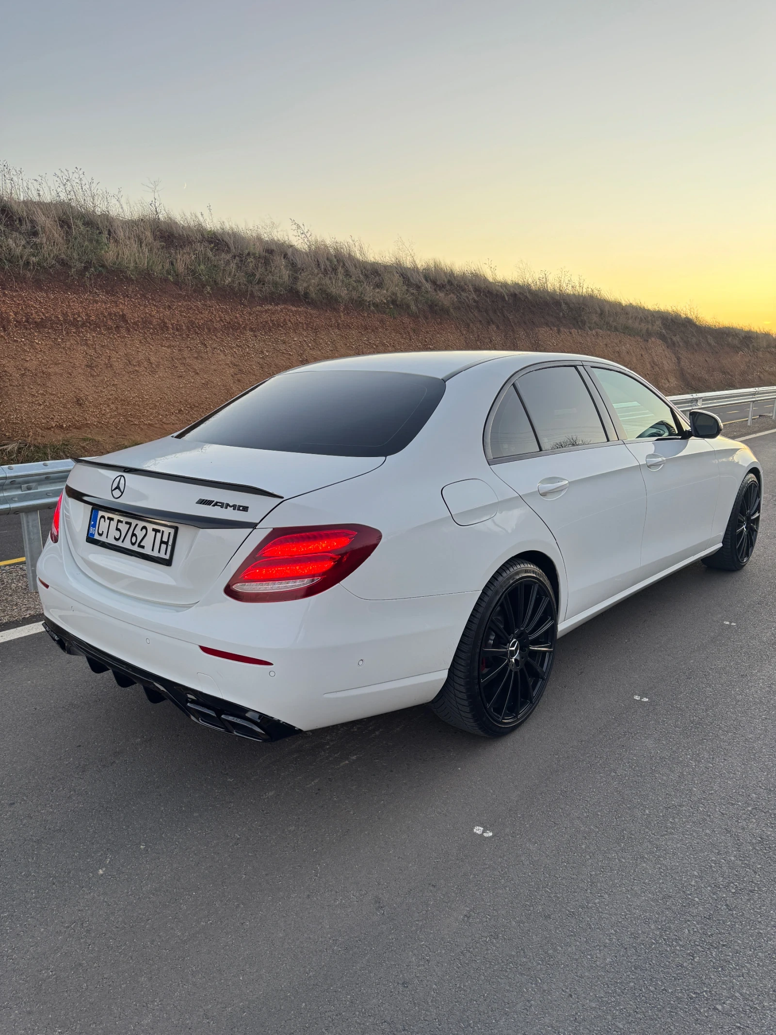 Mercedes-Benz E 220 Amg  63 pack - изображение 5 | Auto.bg Mercedes-Benz E 220 Amg  63 pack - изображение 5