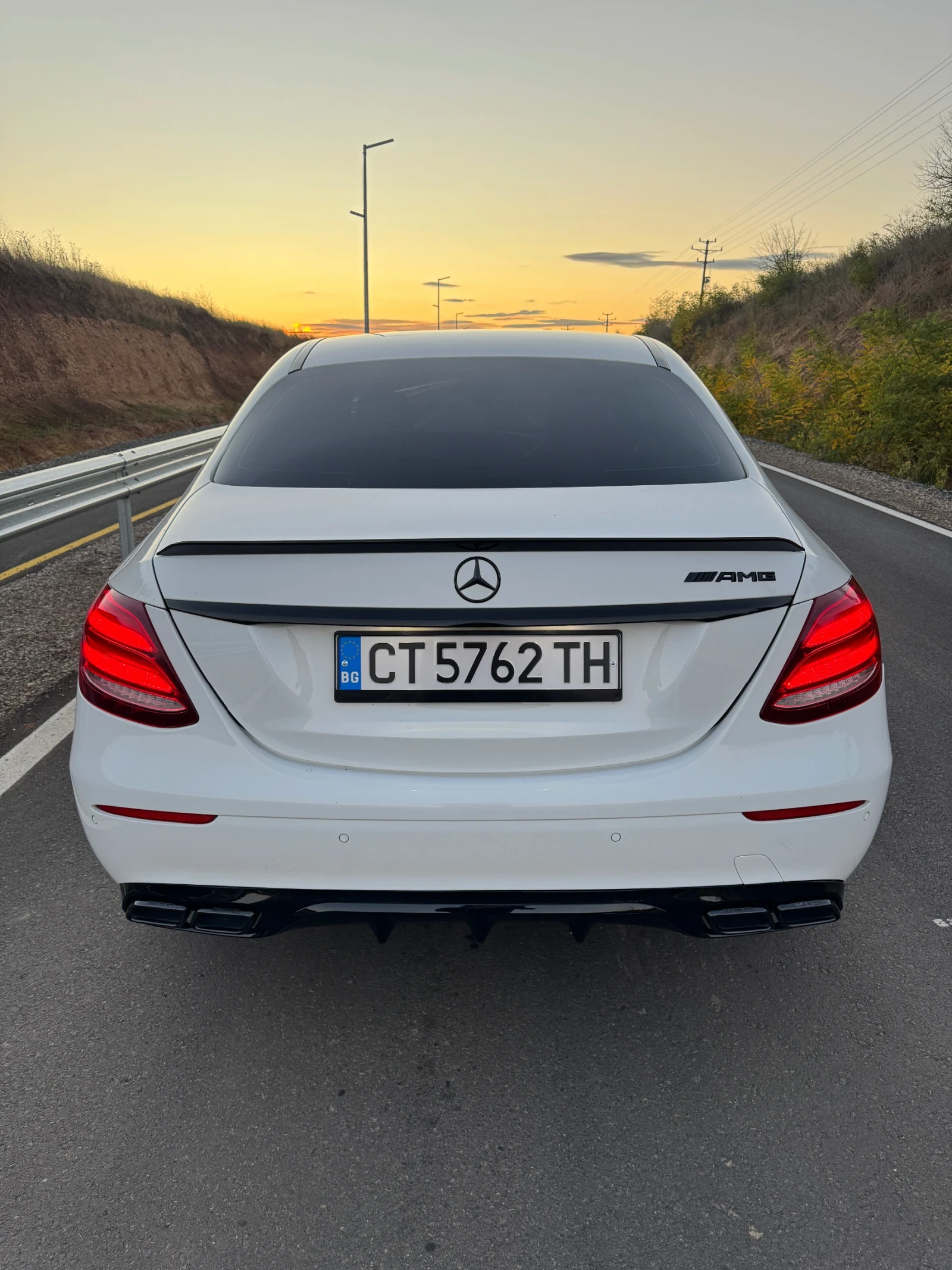 Mercedes-Benz E 220 Amg  63 pack - изображение 6 | Auto.bg Mercedes-Benz E 220 Amg  63 pack - изображение 6