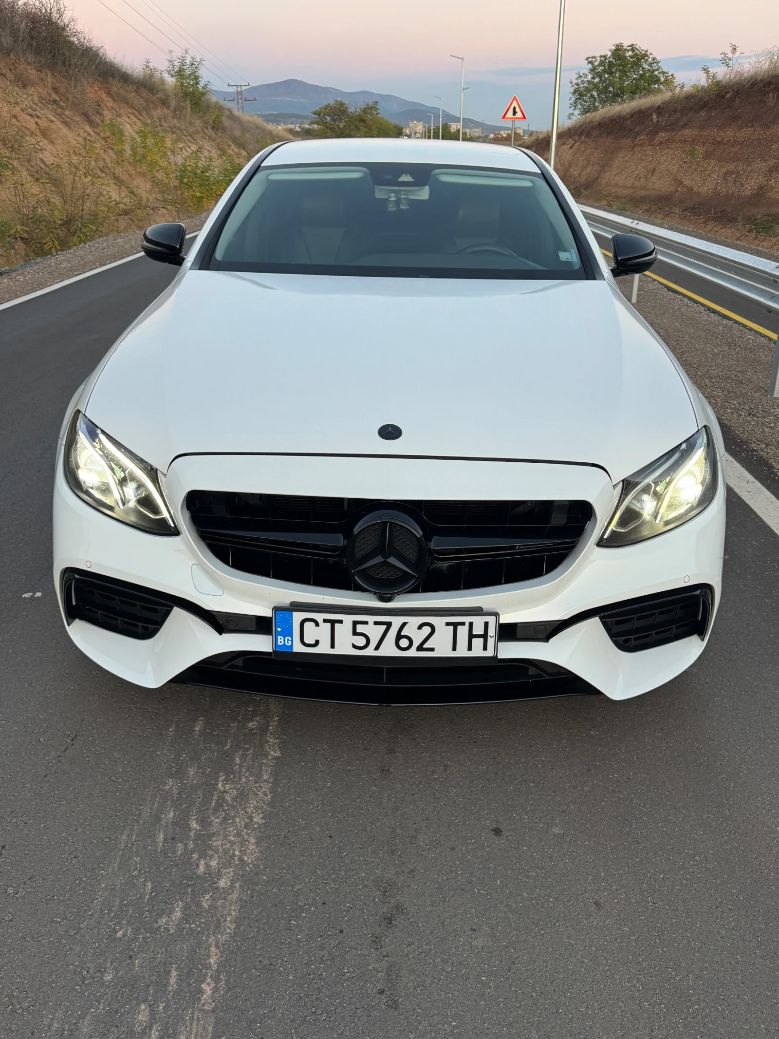 Mercedes-Benz E 220 Amg  63 pack - изображение 3 | Auto.bg Mercedes-Benz E 220 Amg  63 pack - изображение 3