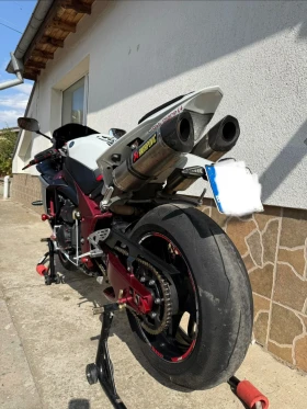 Yamaha YZF-R1 undefined | Auto.bg — изображение 7 Yamaha YZF-R1 undefined | Auto.bg — изображение 7