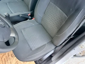 Dacia Sandero 1.5dCi* Extra* Италия* 2 КЛЮЧА* | Auto.bg — изображение 12 Dacia Sandero 1.5dCi* Extra* Италия* 2 КЛЮЧА* | Auto.bg — изображение 12