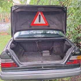 Mercedes-Benz 124 - 2200 € / 4302.83 лв. - 72530304 4 | Car24.bg Mercedes-Benz 124 - 2200 € / 4302.83 лв. - 72530304 4