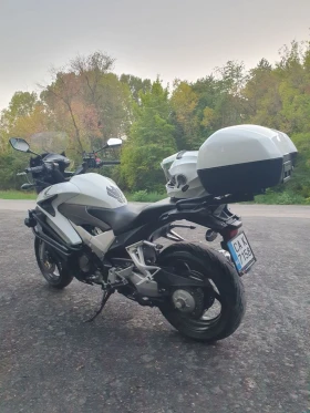 Honda Vfr 800X | Auto.bg — изображение 4 Honda Vfr 800X | Auto.bg — изображение 4