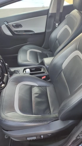 Kia Ceed - 8500 € / 16624.56 лв. - 40565374 9 | Car24.bg Kia Ceed - 8500 € / 16624.56 лв. - 40565374 9