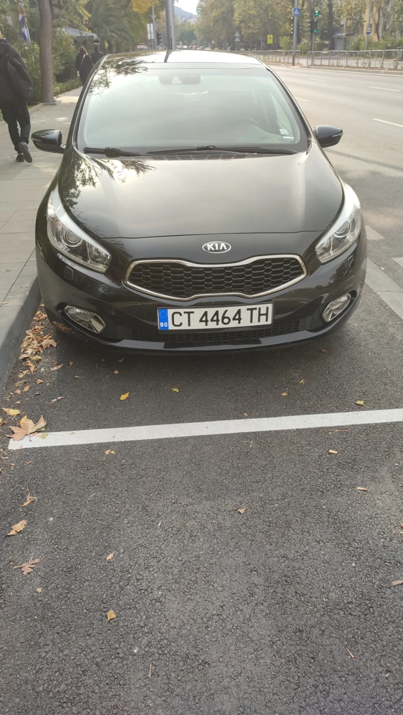 Kia Ceed - 8500 € / 16624.56 лв. - 40565374 1 | Car24.bg Kia Ceed - 8500 € / 16624.56 лв. - 40565374 1