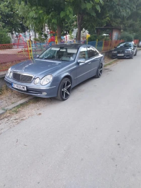 Снимка Mercedes-Benz E 270
