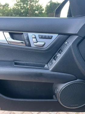 Mercedes-Benz C 320 * AMG PACK* Keyless* Ел.Багажник* - 6699 € / 13102.11 лв. - 73211061 9 | Car24.bg Mercedes-Benz C 320 * AMG PACK* Keyless* Ел.Багажник* - 6699 € / 13102.11 лв. - 73211061 9