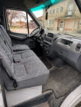 Mercedes-Benz Sprinter 211 undefined | Auto.bg — изображение 8 Mercedes-Benz Sprinter 211 undefined | Auto.bg — изображение 8