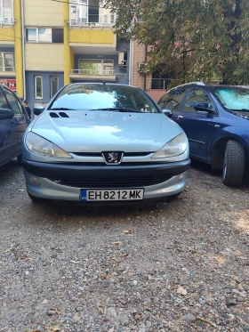 Снимка Peugeot 206