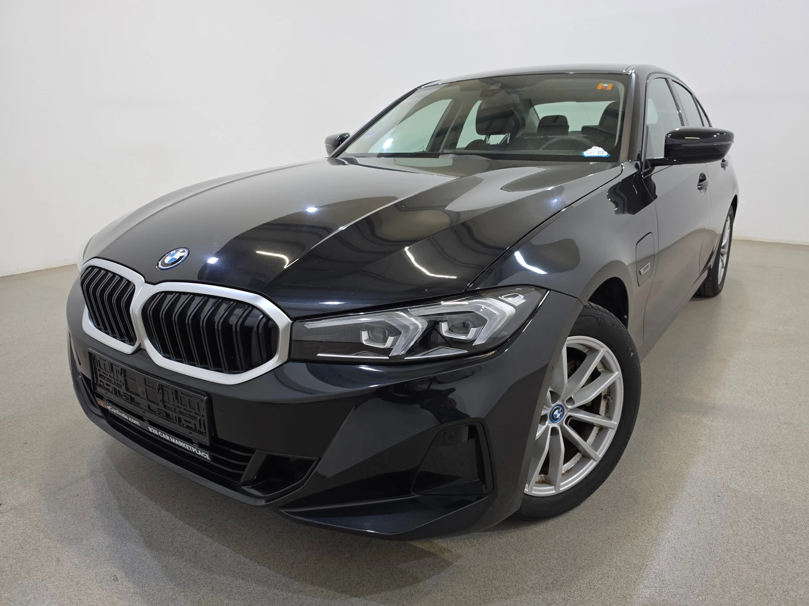 BMW 320 Plug-In Hybrid LED Navi Leather | Auto.bg — изображение 1 BMW 320 Plug-In Hybrid LED Navi Leather | Auto.bg — изображение 1