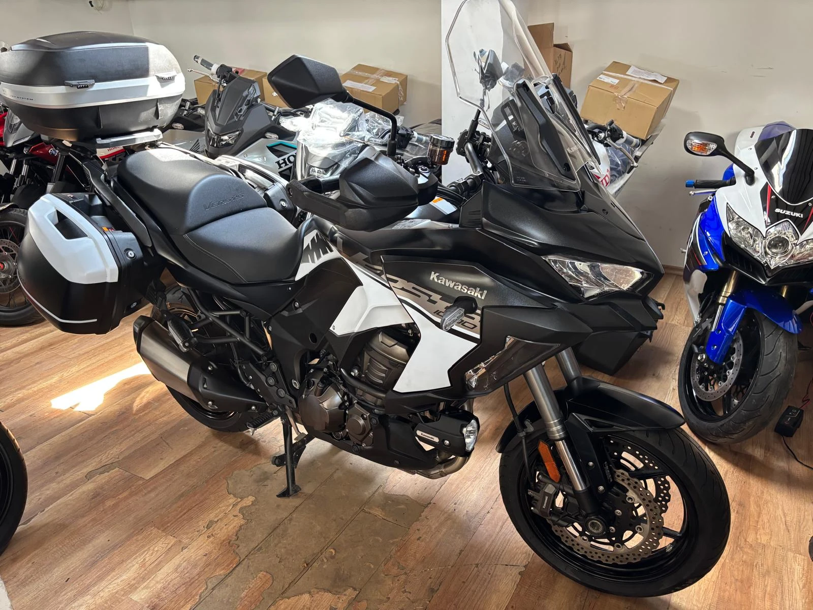 Kawasaki Versys 1000SE Full Travel Edition | Auto.bg — изображение 1 Kawasaki Versys 1000SE Full Travel Edition | Auto.bg — изображение 1