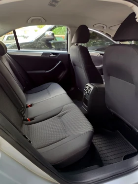 VW Jetta undefined | Auto.bg — изображение 10 VW Jetta undefined | Auto.bg — изображение 10