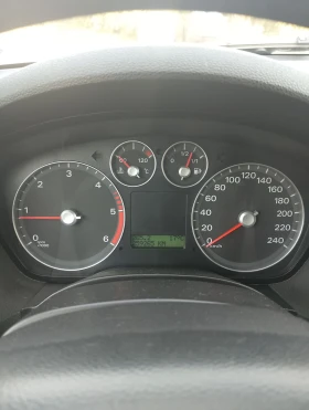 Ford C-max 1.6 TDCI 109кс. - 2200 € - 98941134 6 | Car24.bg Ford C-max 1.6 TDCI 109кс. - 2200 € - 98941134 6