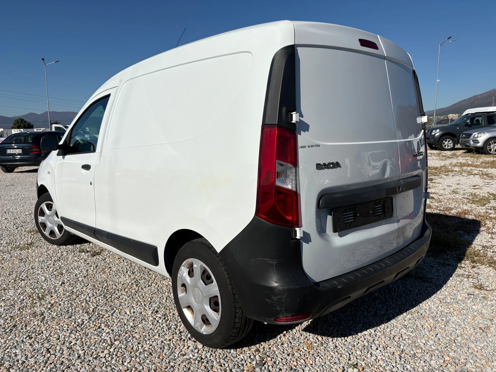 Dacia Dokker 1.6 ГАЗ-бензин - изображение 5 | Auto.bg Dacia Dokker 1.6 ГАЗ-бензин - изображение 5