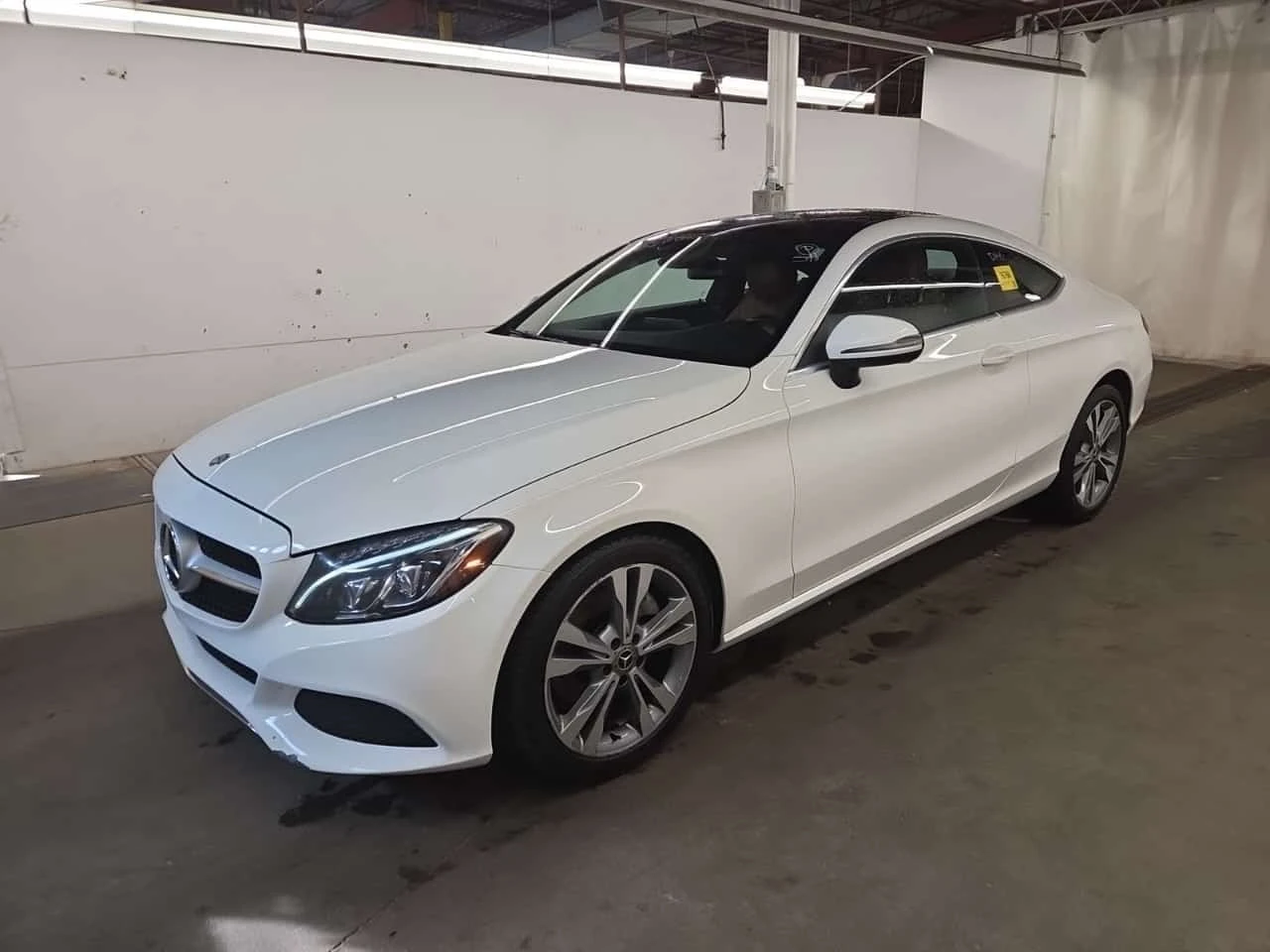 Mercedes-Benz C 300 * CARFAX * | Auto.bg — изображение 1 Mercedes-Benz C 300 * CARFAX * | Auto.bg — изображение 1