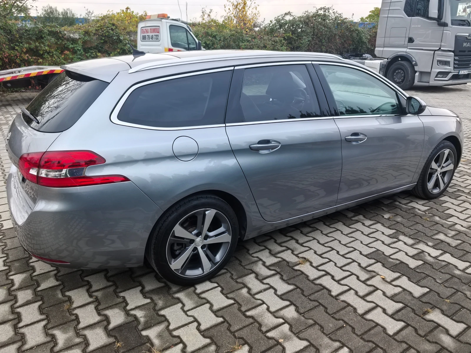 Peugeot 308 1.6HDI ALLURE  - изображение 5 | Auto.bg Peugeot 308 1.6HDI ALLURE  - изображение 5