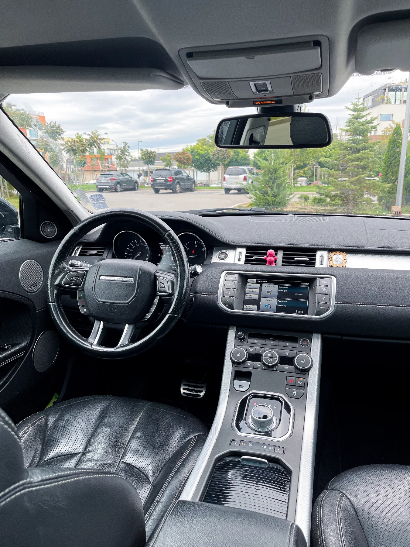 Land Rover Range Rover Evoque  - изображение 10 | Auto.bg Land Rover Range Rover Evoque  - изображение 10